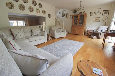3 bedroom cottage for sale - Shrewton Road, Chitterne, Warminster