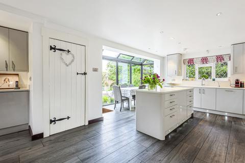 Pied Pipers Alcocks Lane, Kingswood, Tadworth, KT20 6BB
