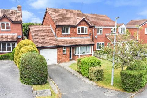 9 Cheviot Close, Shaw, Swindon, SN5 5QD