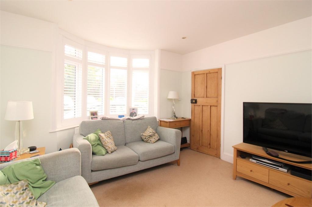 Railway Avenue, WHITSTABLE, CT5 3 bed semidetached house £475,000