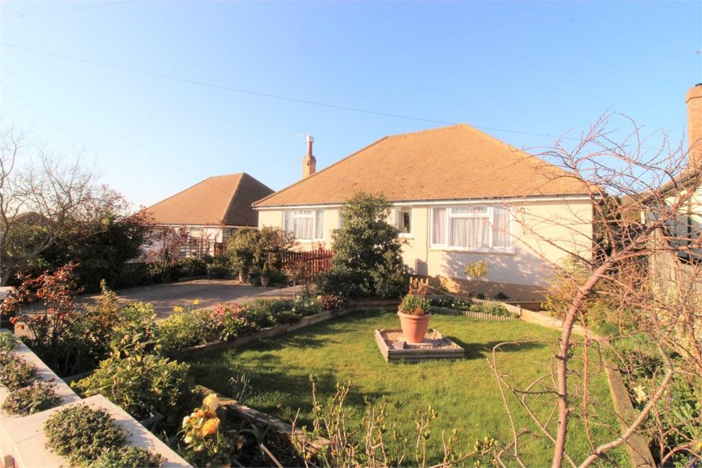 Mayfield Road, HERNE BAY, CT6 2 bed detached bungalow £400,000