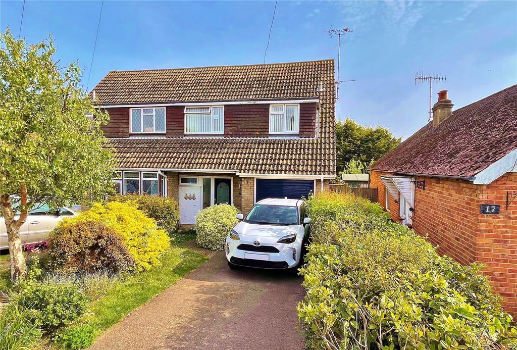 New Road, Worthing, West Sussex, BN13 3 bed semidetached house £400,000