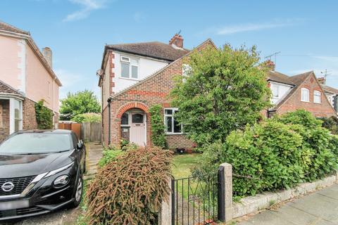 3 bedroom semi-detached house for sale - Grand Avenue, Lancing