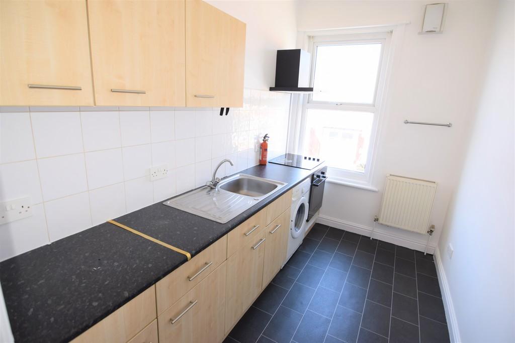 Bethesda Road, Blackpool 2 bed ground floor flat - £477 pcm (£110 pw)