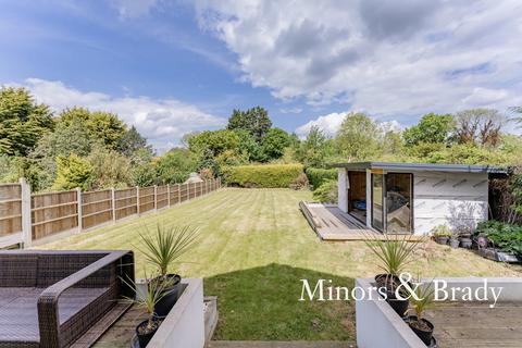 32 Borrow Road, Lowestoft, NR32 3PN