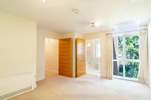 2 bedroom flat for sale - Margaret Court, Main Street, Tiddington