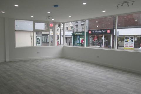 Retail property (high street) to rent, Newgate Street, Bishop Auckland