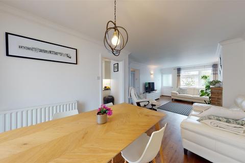 5 Darrell Close, Herne Bay, CT6 7QQ