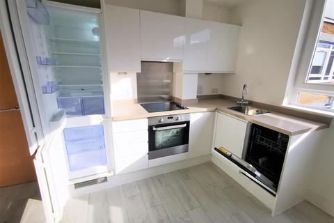 1 bedroom apartment to rent - Desborough Road, High Wycombe