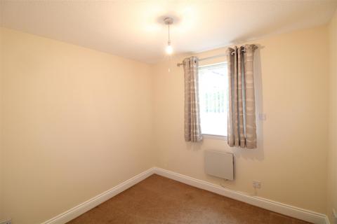 2 bedroom apartment to rent - Deneside Court, Jesmond, Newcastle Upon Tyne