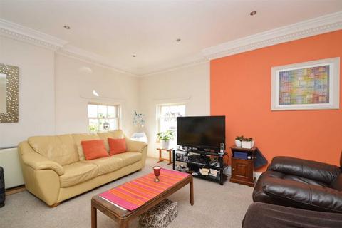 4 bedroom apartment for sale, Thomas Court, Carline Fields, Shrewsbury