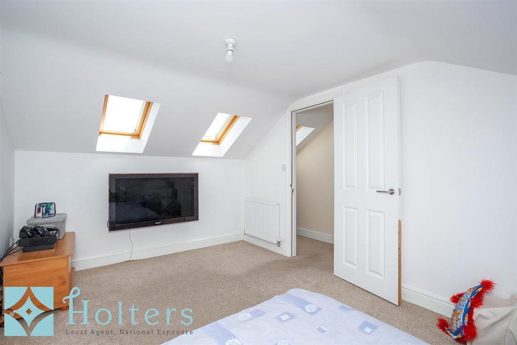 Bedroom 5 Reverse Angle.jpg
