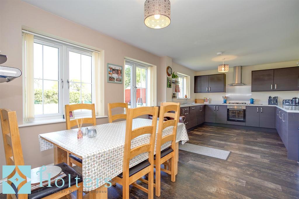 Kitchen Angle 5.jpg