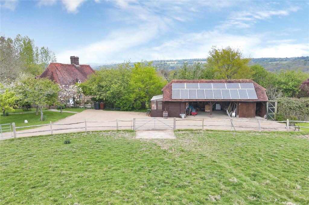 Garaging &amp; Workshop