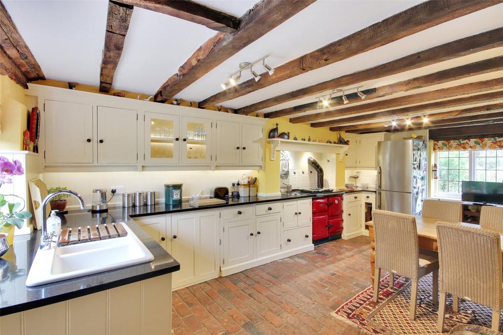 Kitchen/Breakfast Rm