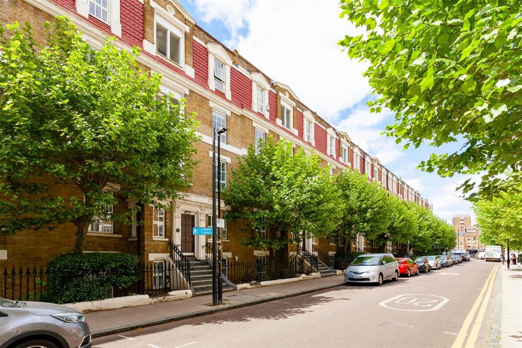 Wilmot Street, London, E2 2 bed flat for sale £550,000