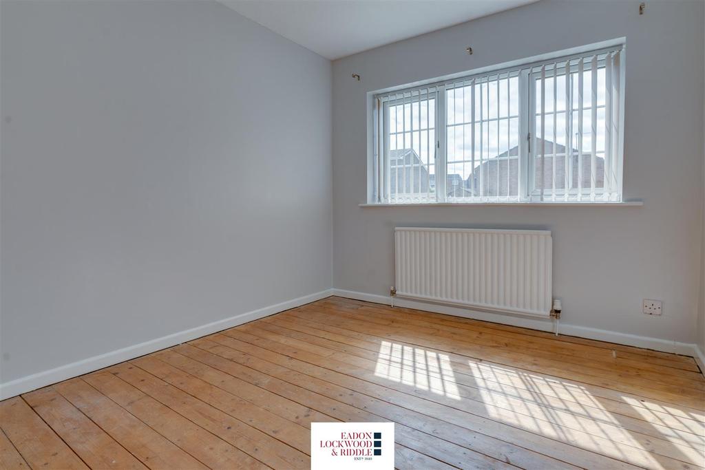 Bedroom 2-1.jpg