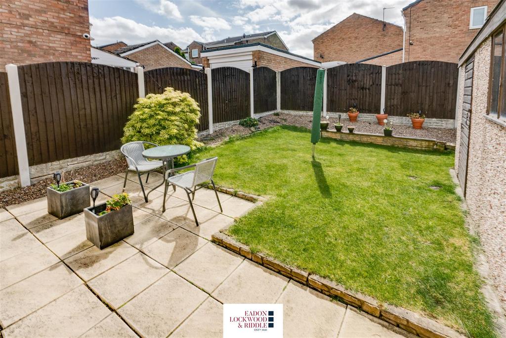 Rear Garden 1.jpg