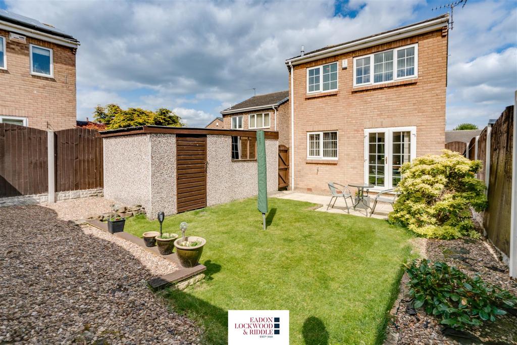 Rear Garden 2.jpg