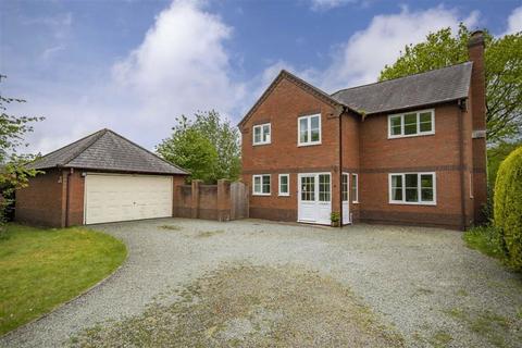4 bedroom detached house for sale - Withy Avenue, Welshpool, SY21