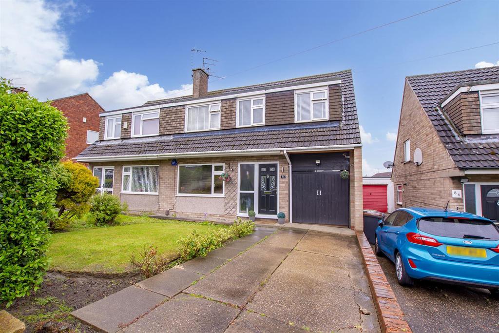 Kennedy Drive, Stapleford, Nottingham 5 bed semidetached house for