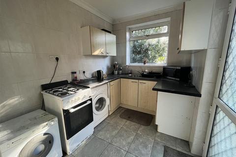 2 bedroom flat for sale - Byng Morris Close, Sketty, Swansea