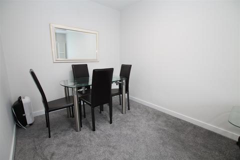 1 bedroom flat to rent - Staines Road West, Sunbury-on-Thames