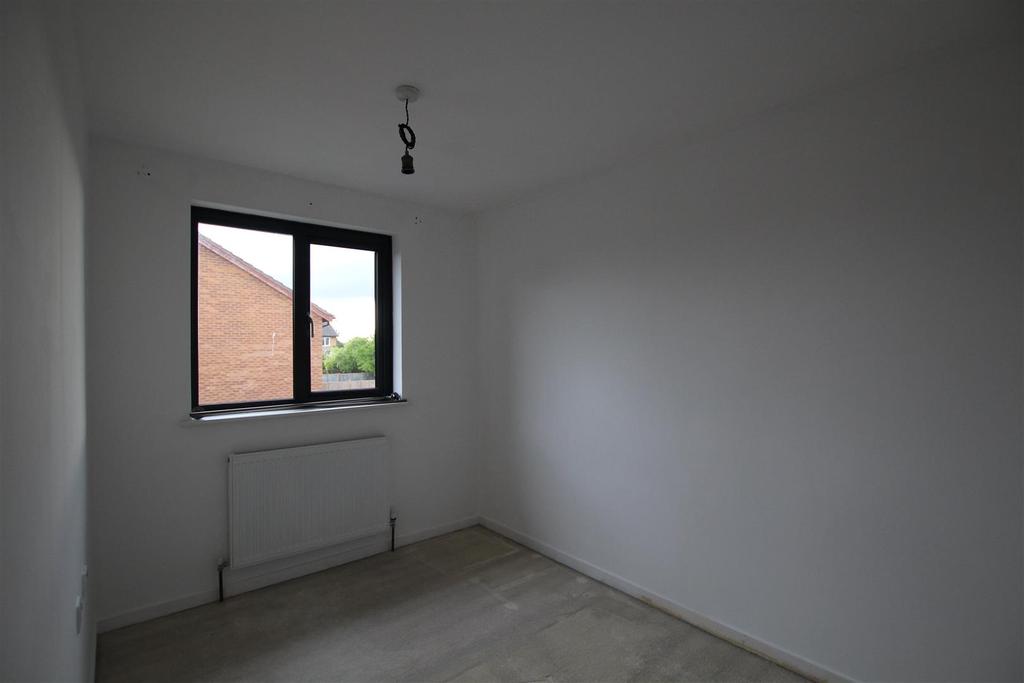 Bedroom 2.JPG