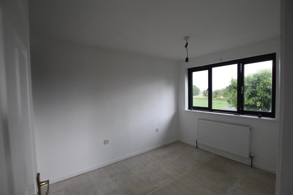 Main Bedroom.JPG