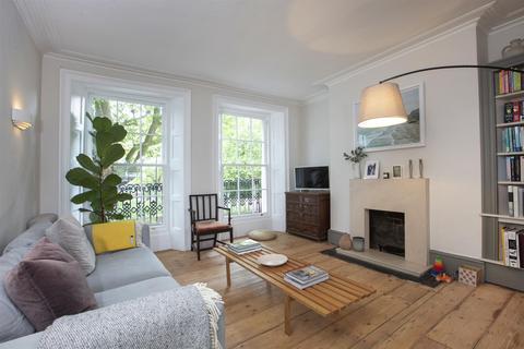 141b Grove Lane, London, SE5 8BG