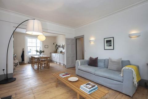 141b Grove Lane, London, SE5 8BG