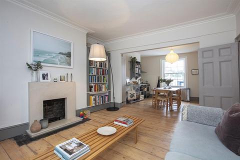 141b Grove Lane, London, SE5 8BG