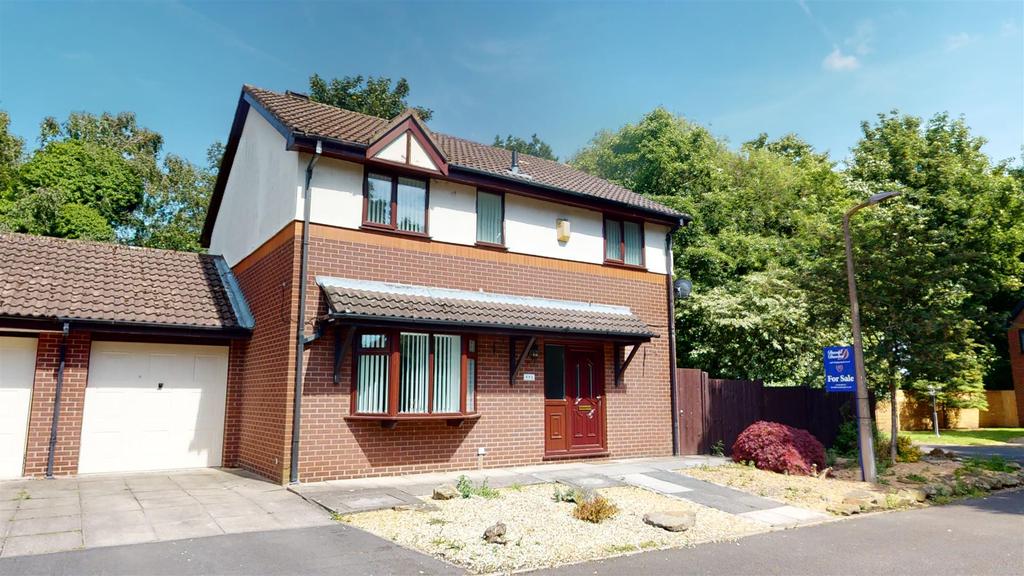 Parklands, Rainford, WA11 8 3 bed detached house £350,000