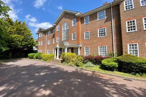 2 bedroom apartment to rent - Somersham, Maidenhead, Berkshire, SL6