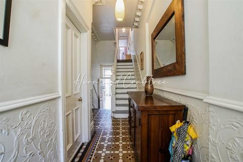 198 Llandaff Road, Cardiff, CF11 9PX