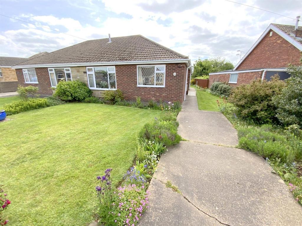 Fillingham Crescent, Cleethorpes 3 bed semidetached bungalow £200,000