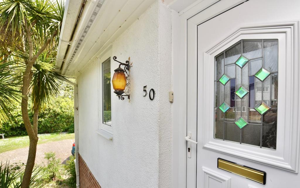 Welcome to 50 Solent View Road