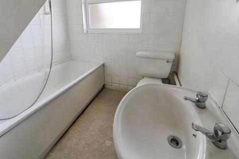 Studio to rent, Burrell Road, Ipswich, IP2
