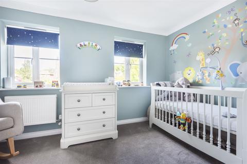 62 Weycombe Road, Haslemere, GU27 1EQ