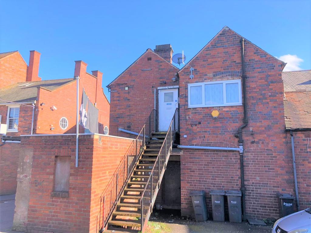 high-street-cradley-heath-b64-studio-375-pcm-87-pw