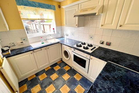 3 bedroom semi-detached house for sale - Clos Ysbyty, Cimla, Neath, Neath Port Talbot. SA11 3PH