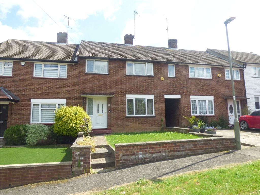 Norbury Grove, London, NW7 4 bed terraced house £2,300 pcm (£531 pw)