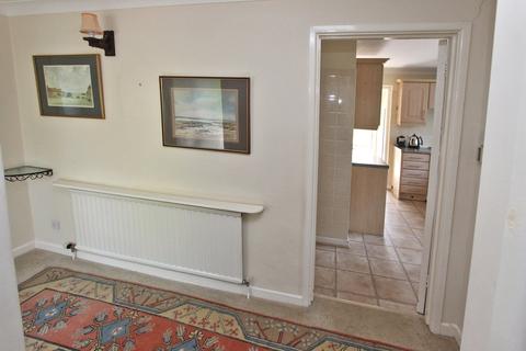 16 Chestnut Road, Brockenhurst, SO42 7RF