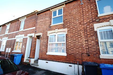 2 bedroom terraced house to rent, Carlton Street, Kettering NN16