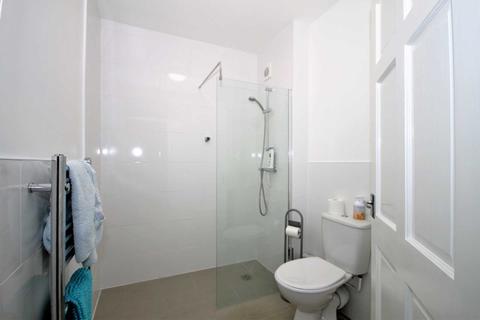 21 Conrad Drive, Worcester Park, KT4 8PR