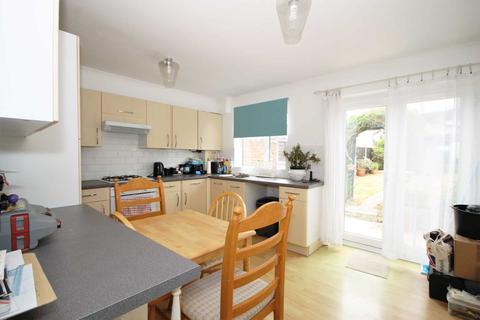 21 Conrad Drive, Worcester Park, KT4 8PR