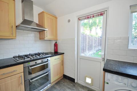 2 bedroom terraced house to rent - Frederick Road Sutton SM1
