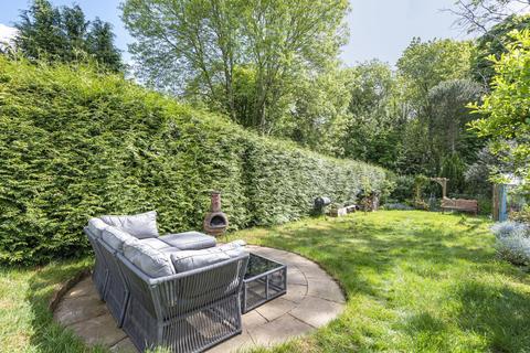 61 Monks Orchard Road, Beckenham, BR3 3BJ