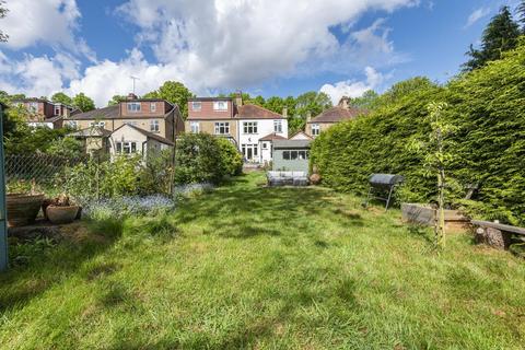 61 Monks Orchard Road, Beckenham, BR3 3BJ