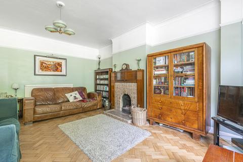 61 Monks Orchard Road, Beckenham, BR3 3BJ